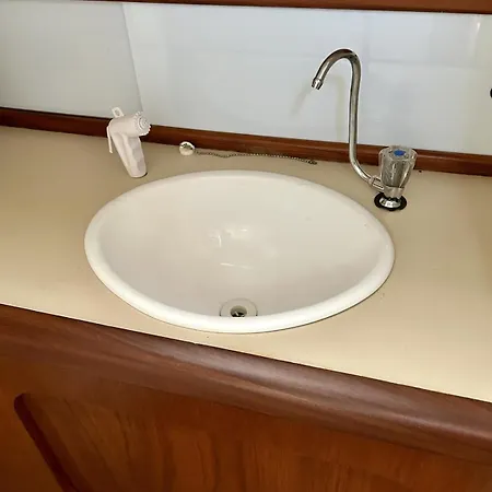 Nuitée Insolite Sur Awalé Céleste, Voilier De 11m Botel *