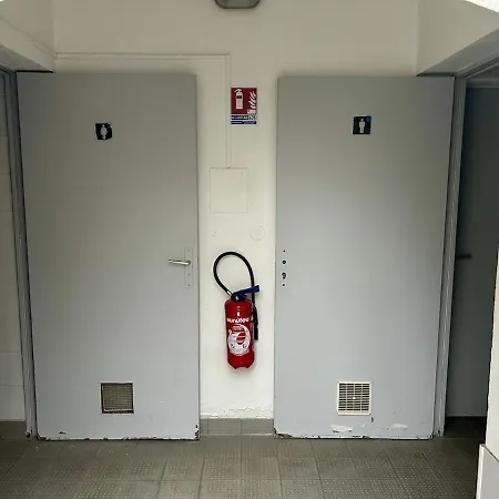 Nuitee Insolite Sur Awale Celeste, Voilier De 11m * Sète