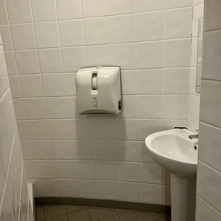 Nuitée Insolite Sur Awalé Céleste, Voilier De 11m Sète